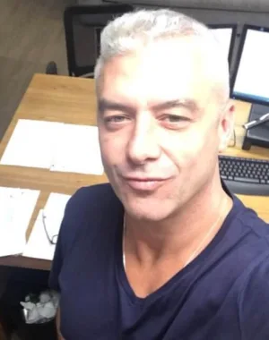 Alexandre Correa 57