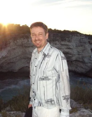 Dr. Steve G. Jones 32