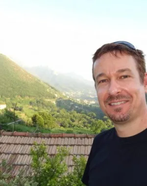 Dr. Steve G. Jones 50