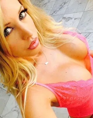 Samantha Saint 29