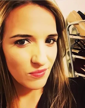 Hannah Winterbourne 32