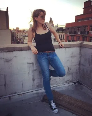 Hannah Winterbourne 44