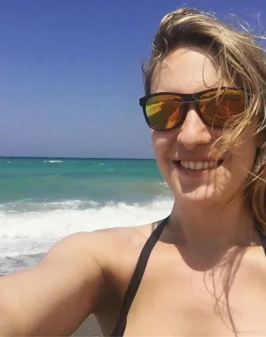 Hannah Winterbourne 59
