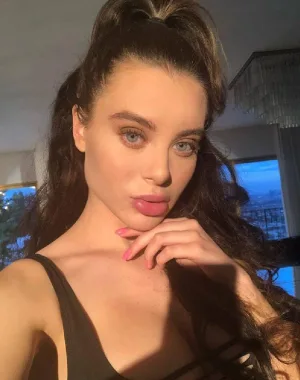 lana rhoades 19