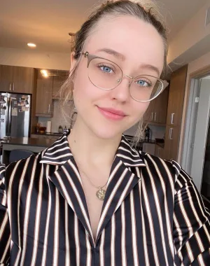 sabrina nichole 18