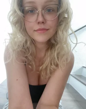 sabrina nichole 3