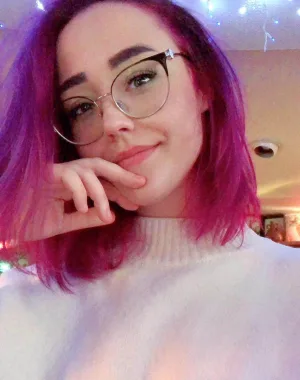 sabrina nichole 33