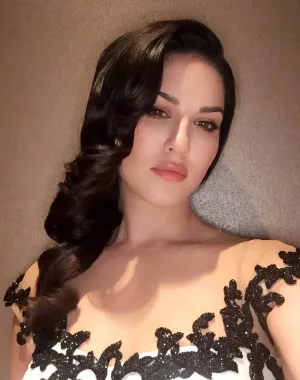 sunny leone 10
