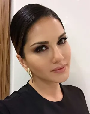 sunny leone 37