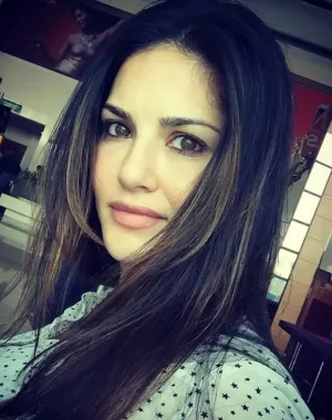 sunny leone 42