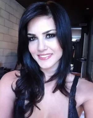 sunny leone 48