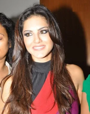 sunny leone 51