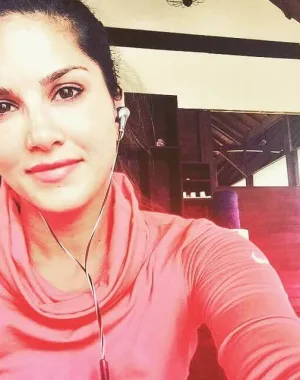 sunny leone 59