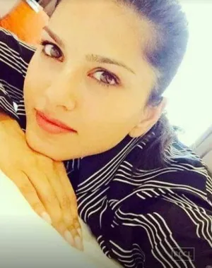 sunny leone 81