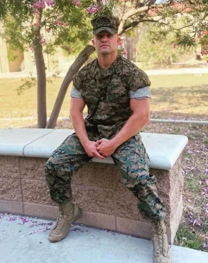 tristan king 32