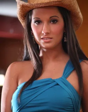 corin riggs 61