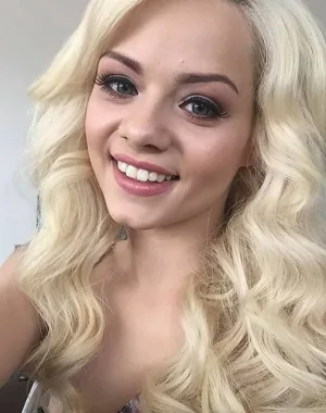 elsa jean 23