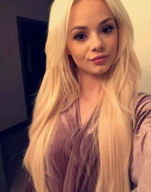elsa jean 32