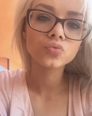 elsa jean 45