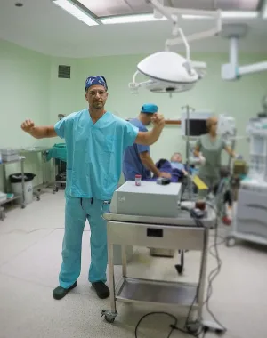 dr. cem karas 107