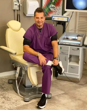 dr. cem karas 44