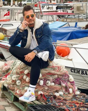 dr. cem karas 66