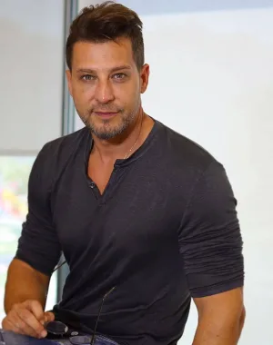 dr. cem karas 73