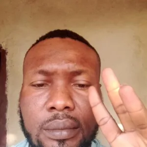Donald / Real face of the scammer