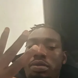 Xavier Roldan / Real face of the scammer