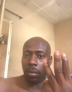 Keith / Real face of the scammer
