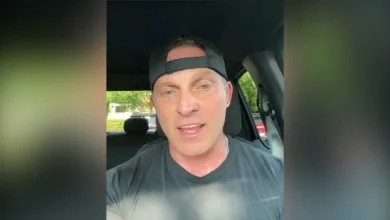 Actor Steve Burton