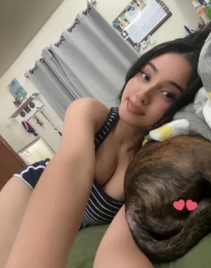 Daniella 11