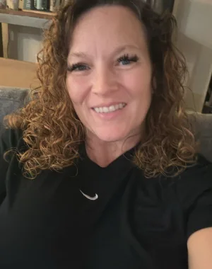Rayna 61