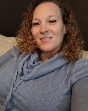 Rayna 63