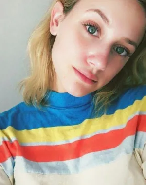 Victoria Jane James 4