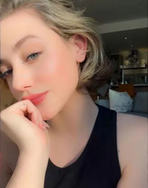 Victoria Jane James 5