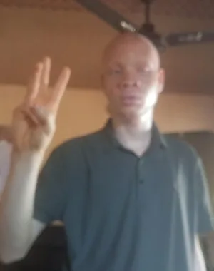 Adeojo Ayo / real face