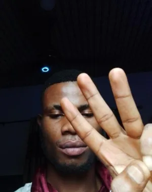 Jonny Alex / real face