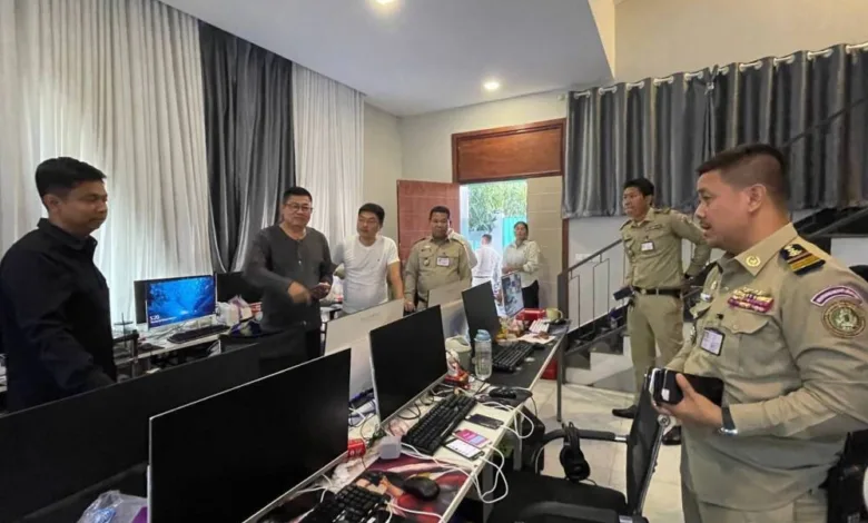 Камбоджа провела рейд и арестовала 28 человек в рамках пресечения транснационального романтического мошенничества.