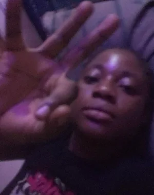 Evenly Davies veronica / real face