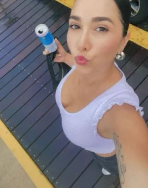 Mia 2